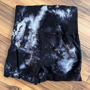 Free people tie-dye yoga shorts